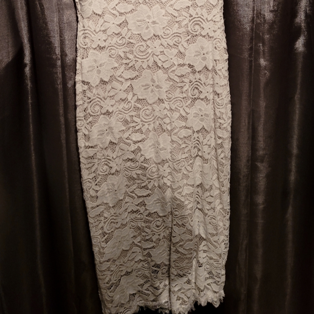 White Lace bodycon dress